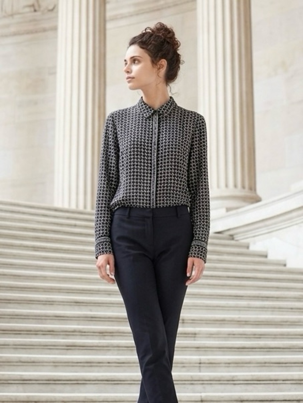 Max Studio Black and White Circle Print Blouse